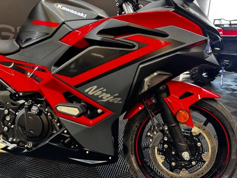 Kawasaki Ninja 500 Se Abs 2025 alt