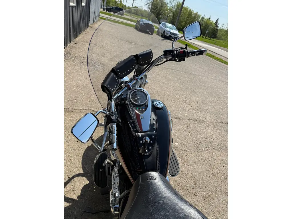 2013 Kawasaki VULCAN 900 CLASSIC LT - 34,657 Kms