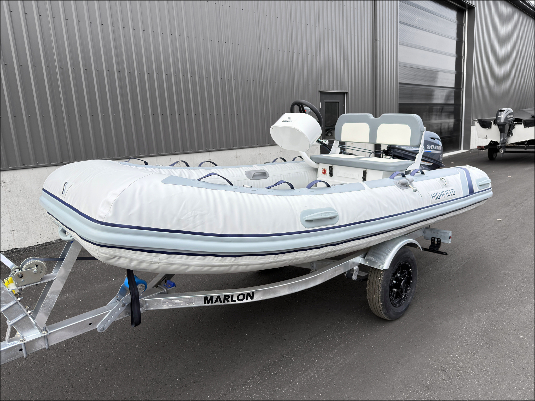 2023 Highfield CL360