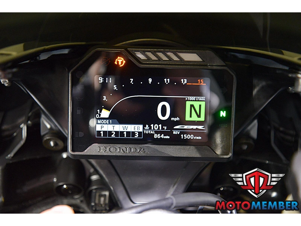 2025 Honda Cbr1000rr alt