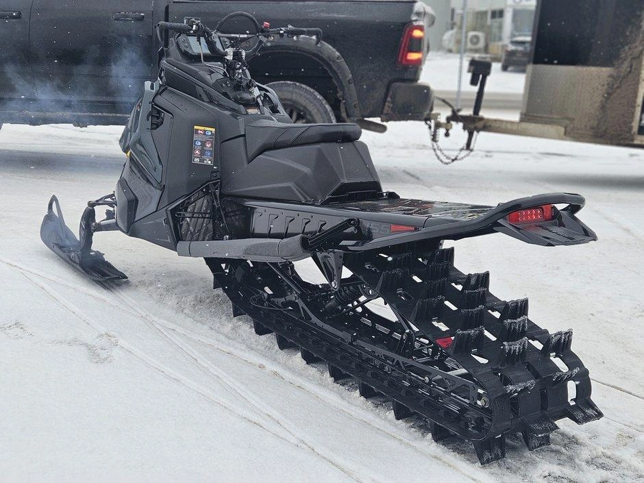 2026 Polaris 850 Pro Rmk 155 alt