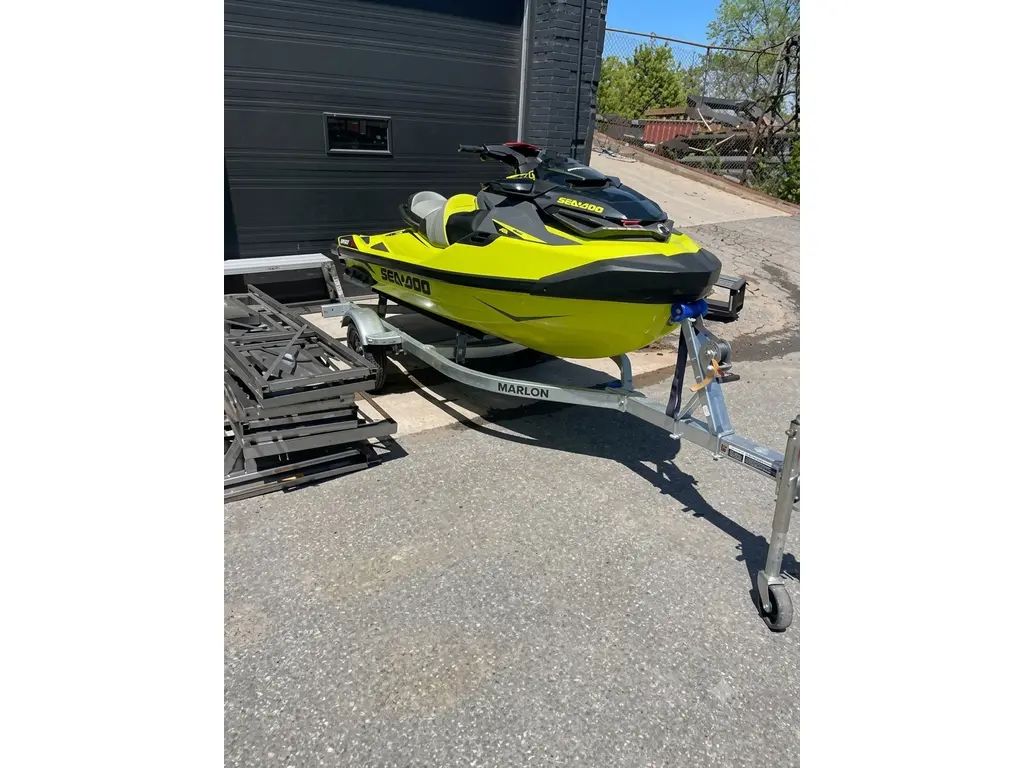 2019 Sea-Doo RXT X 300hp w/ Sound