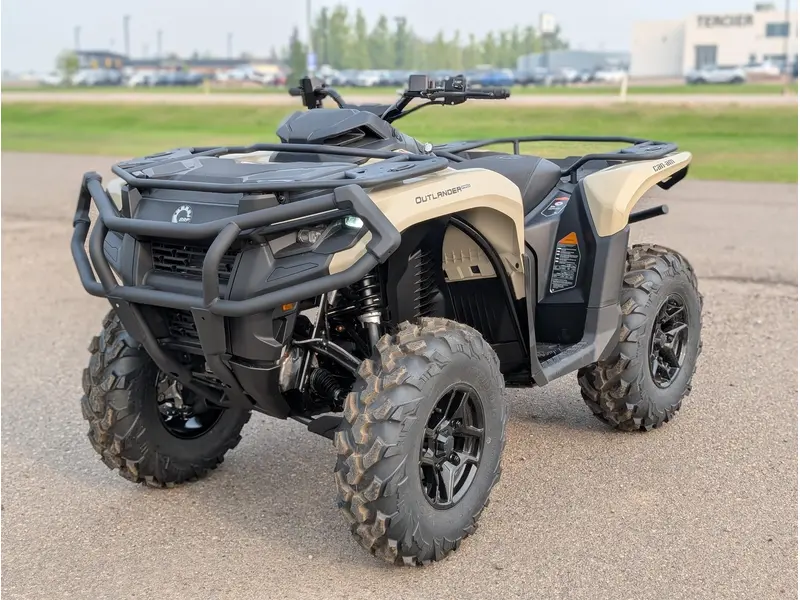 Can-Am Outlander Pro XU HD7 - Desert Tan 2026