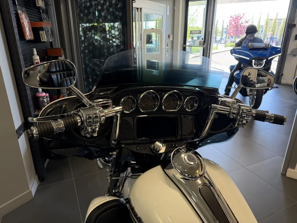 Harley-Davidson CVO TRI GLIDEFLHTCUTGSE 2020