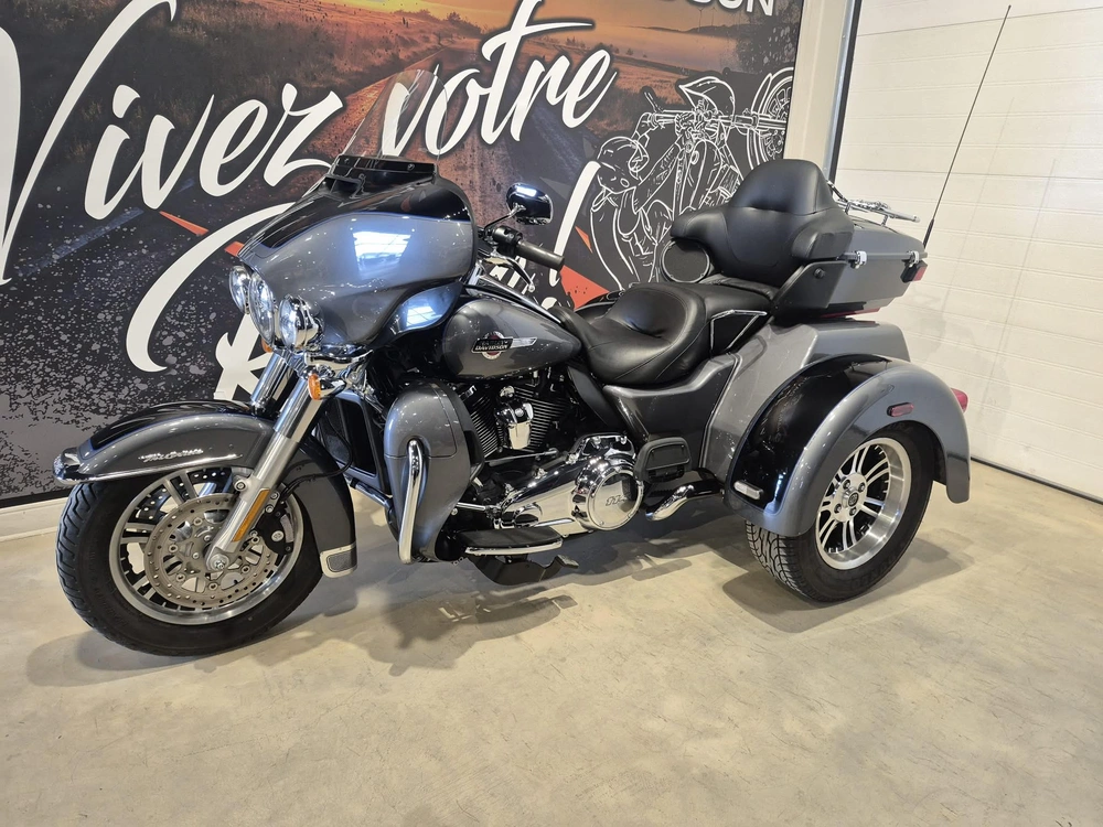 Harley-davidson Flhtcutg Tri Glide Ultra 2022 alt