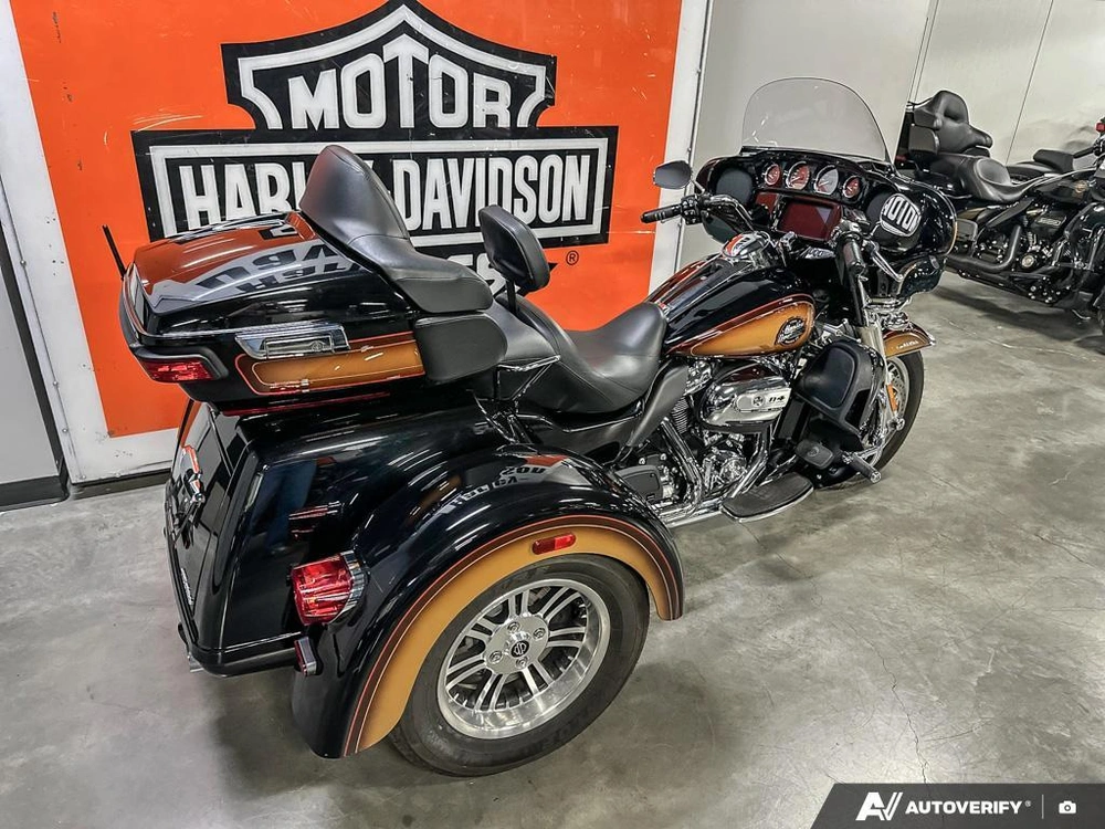 2024 Harley-davidson Tri Glide Ultra alt