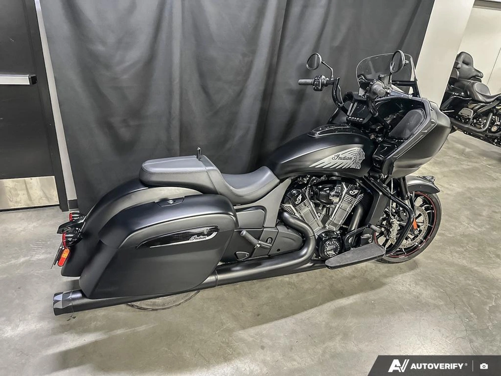 2023 Indian Motorcycle Dark Horse 108 alt