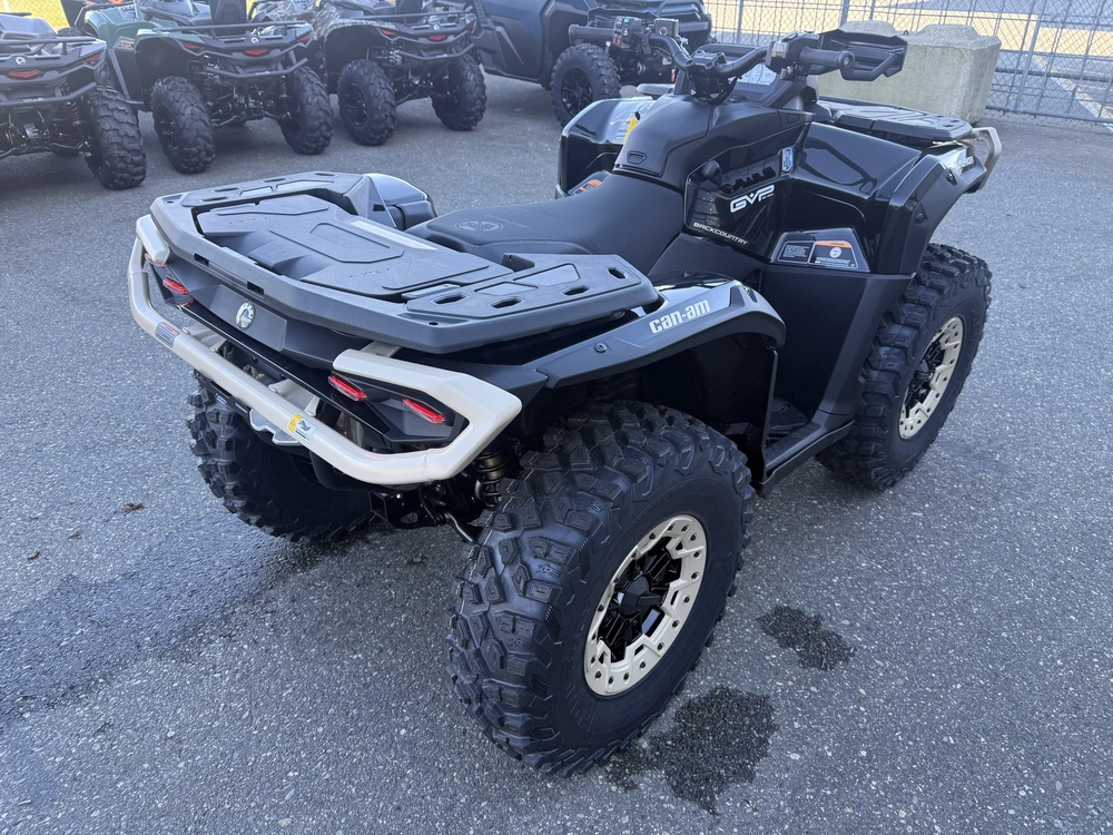 2026 Can-am Outlander Backcountry 1000r alt