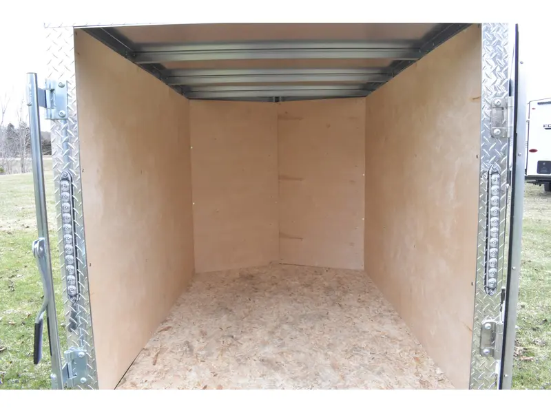 2026 Rhino Galvanized Enclosed 4' x 6' SA