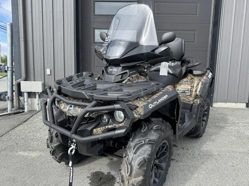 2017 Can-Am OUTLANDER MAX XT 650