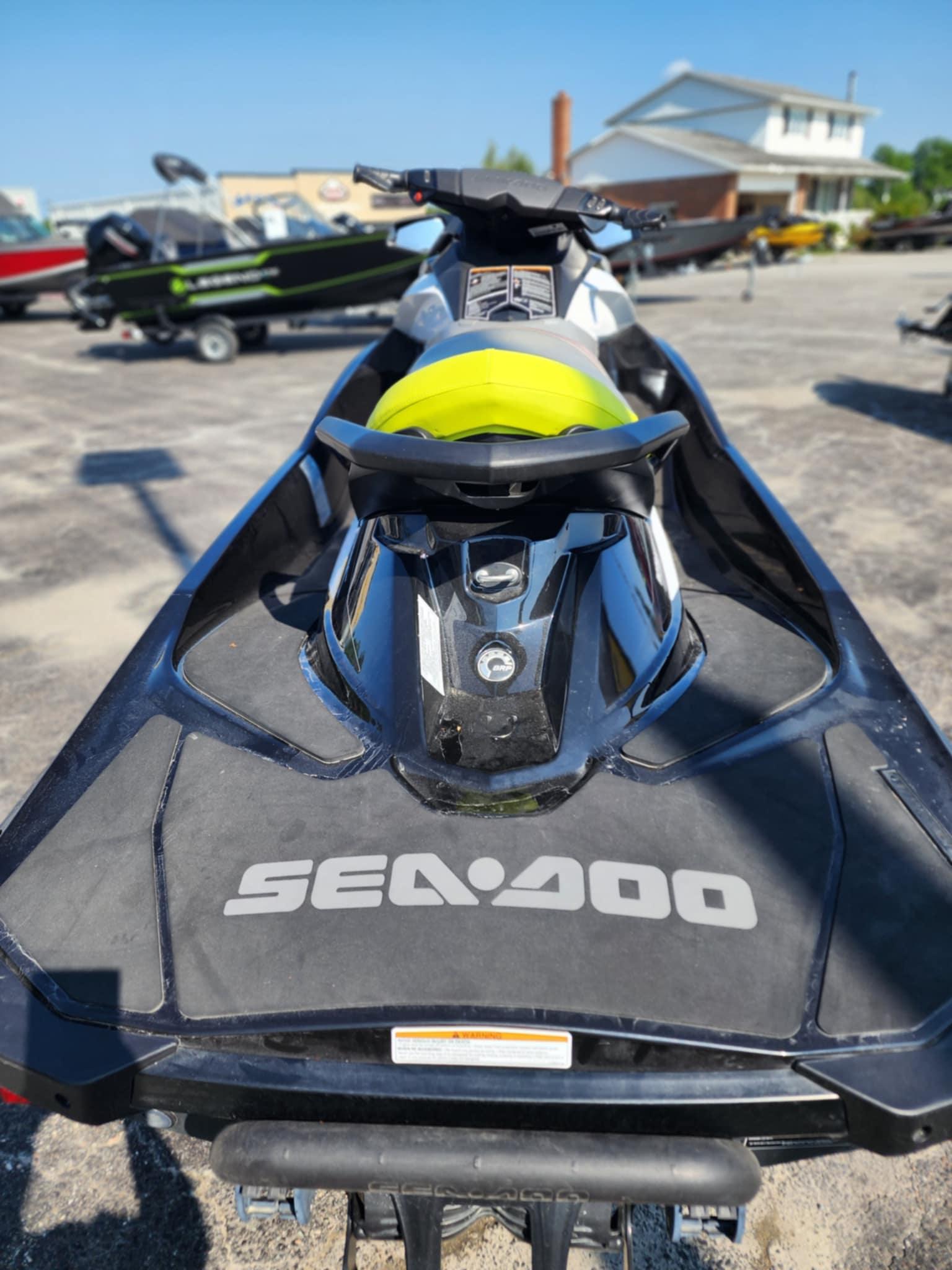 2017 Sea-Doo 24HA thumbnail 4
