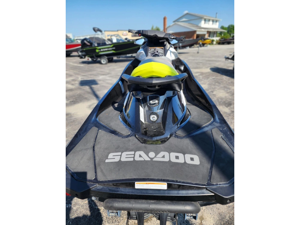 2017 Sea-doo 24ha alt