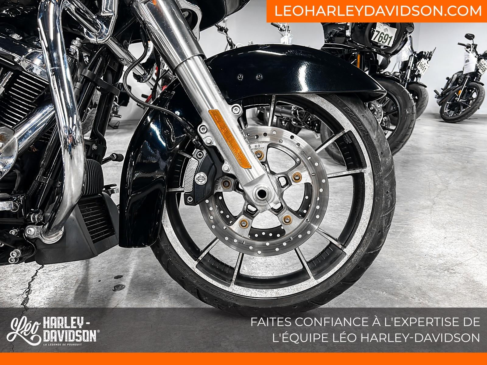 2023 Harley-Davidson FLTRX Road Glide thumbnail 9