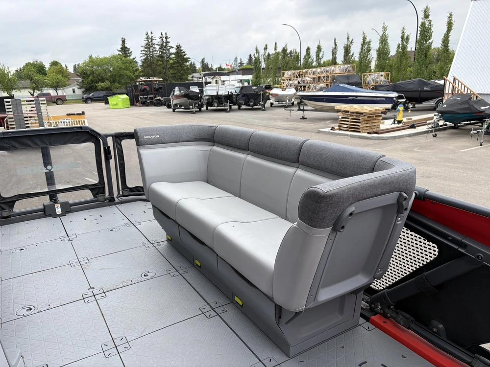 2024 Sea-doo Switch® Compact - 130 Hp alt