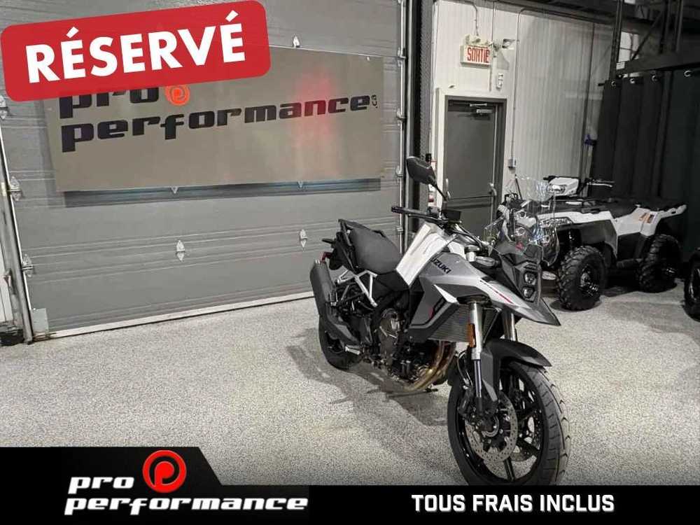2025 Suzuki V-strom 800 alt