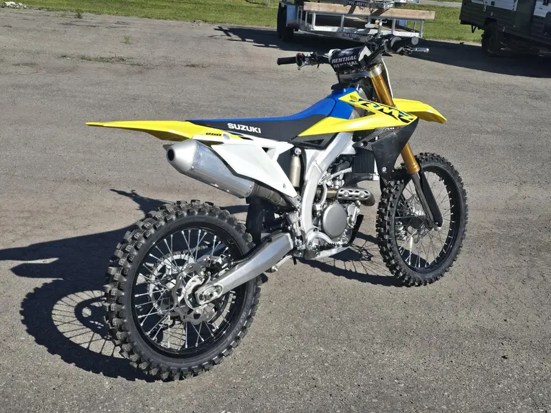 Suzuki RMZ250 2026