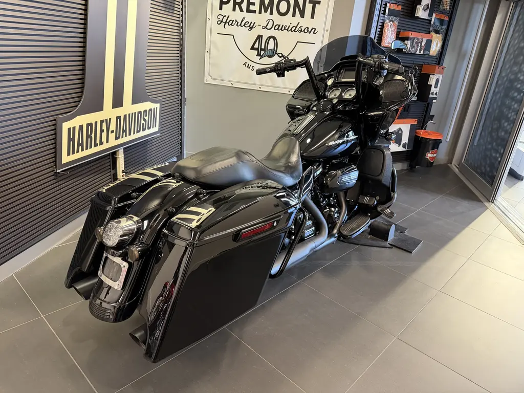 2017 Harley-Davidson FLTRXS ROAD GLIDE SPÉCIALFLTRXS