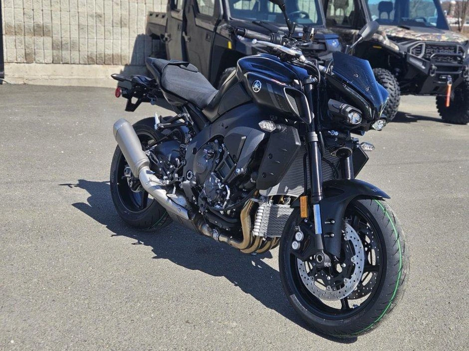 2025 Yamaha Mt-10 alt