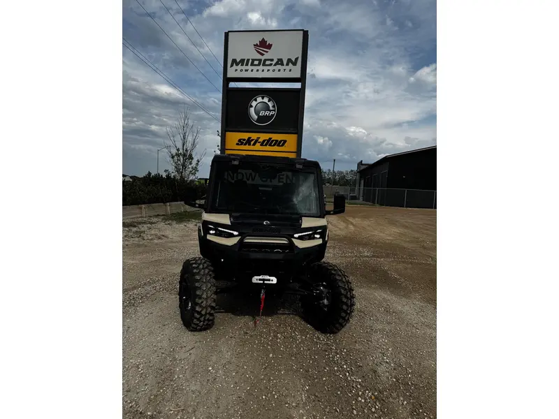 2026 Can-am Defender Ltd Hd11 alt