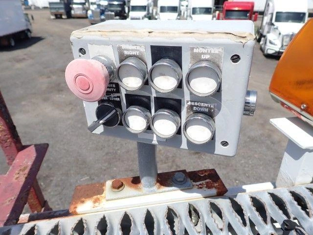 Ford E-450 2004
