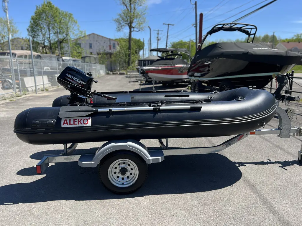 2021 ALEKO BTF320BK
