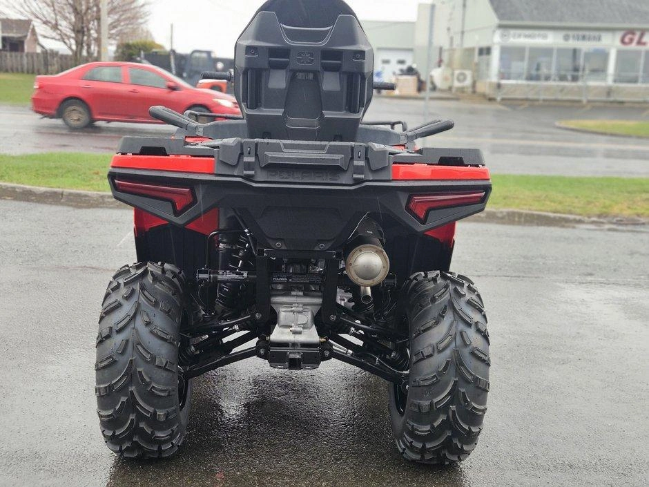 Polaris Sportsman 570 Touring 2026 alt