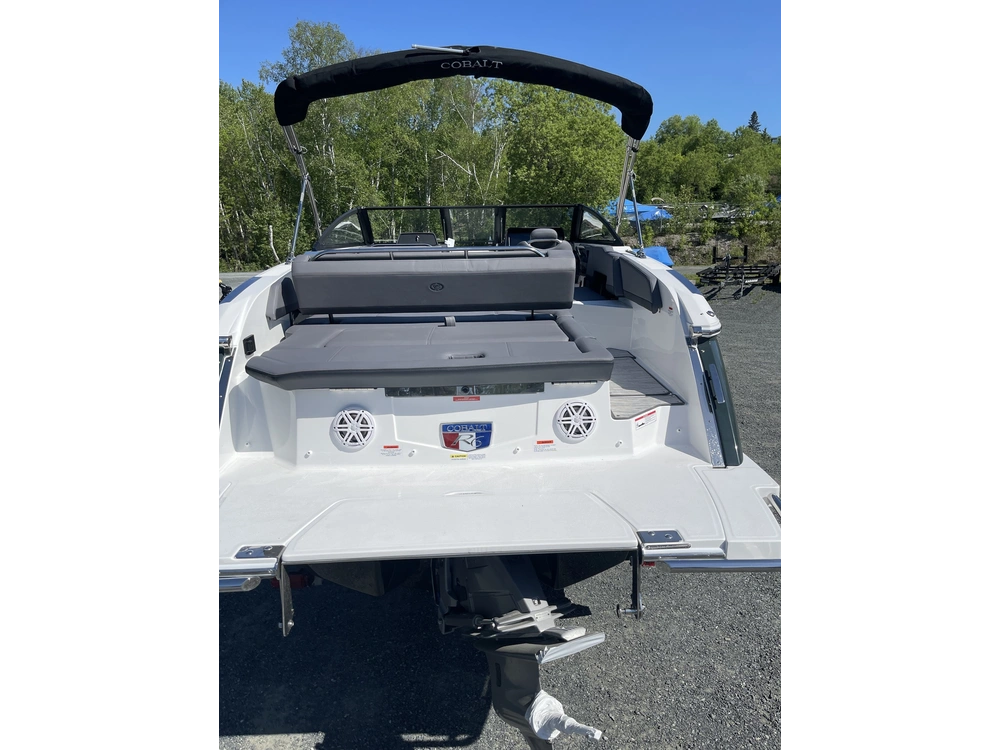 2026 Cobalt Boats R6 alt