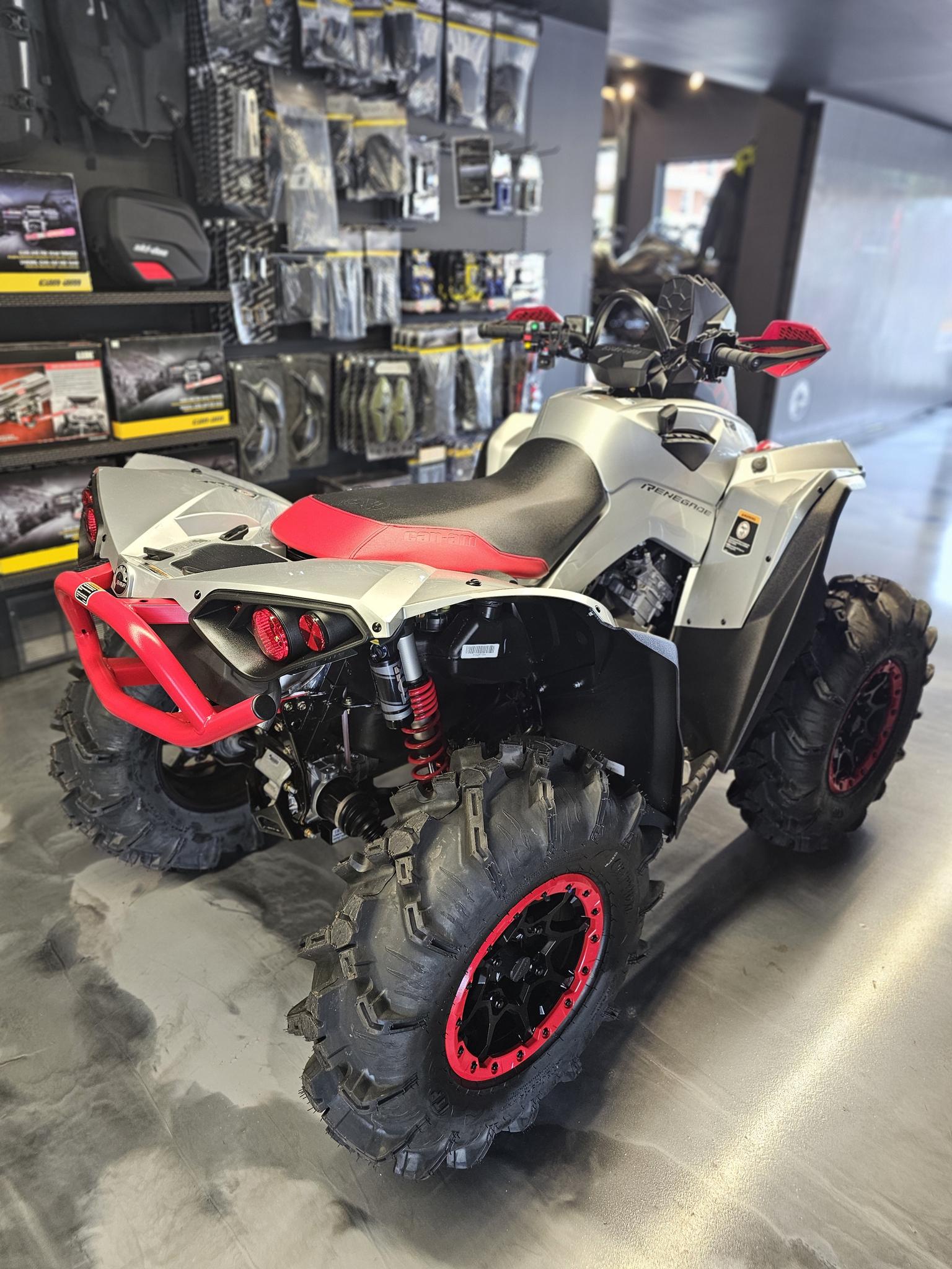 2026 Can-Am RENEGADE XMR 1000R thumbnail 3