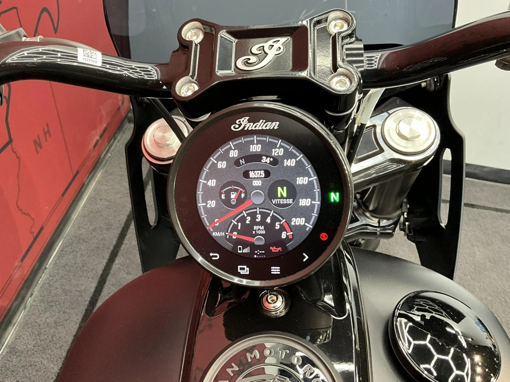 Indian Motorcycle Sport Chief 2025 alt