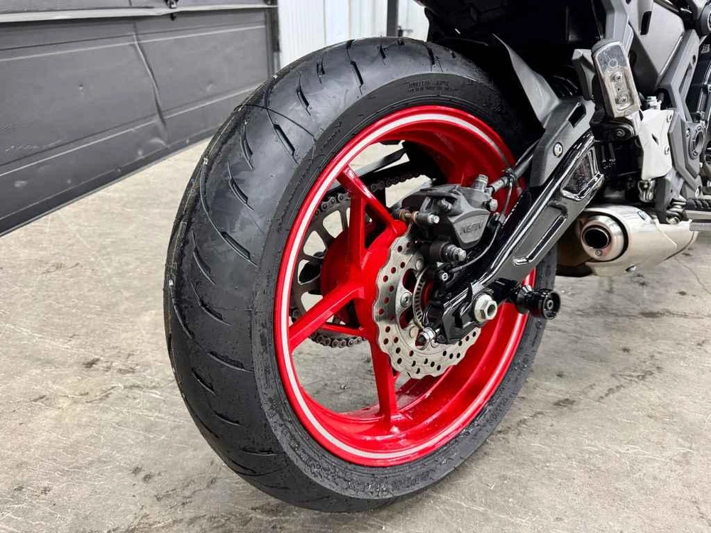 Kawasaki Z650 2022 alt
