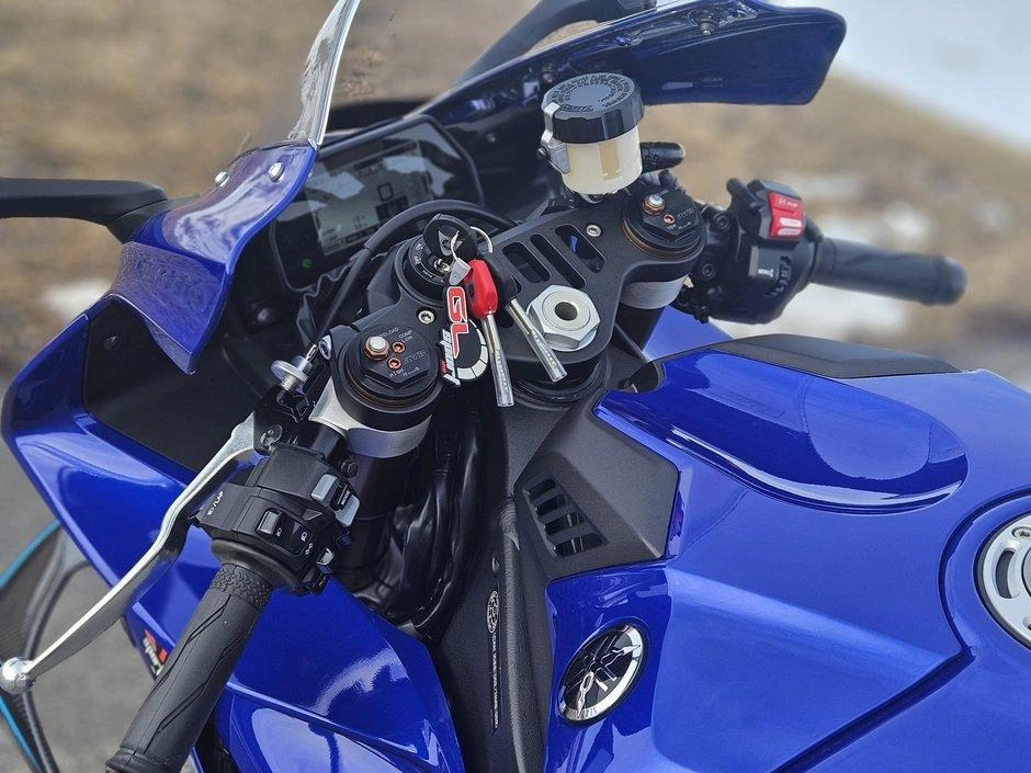 Yamaha Yzf-r1 2026 alt
