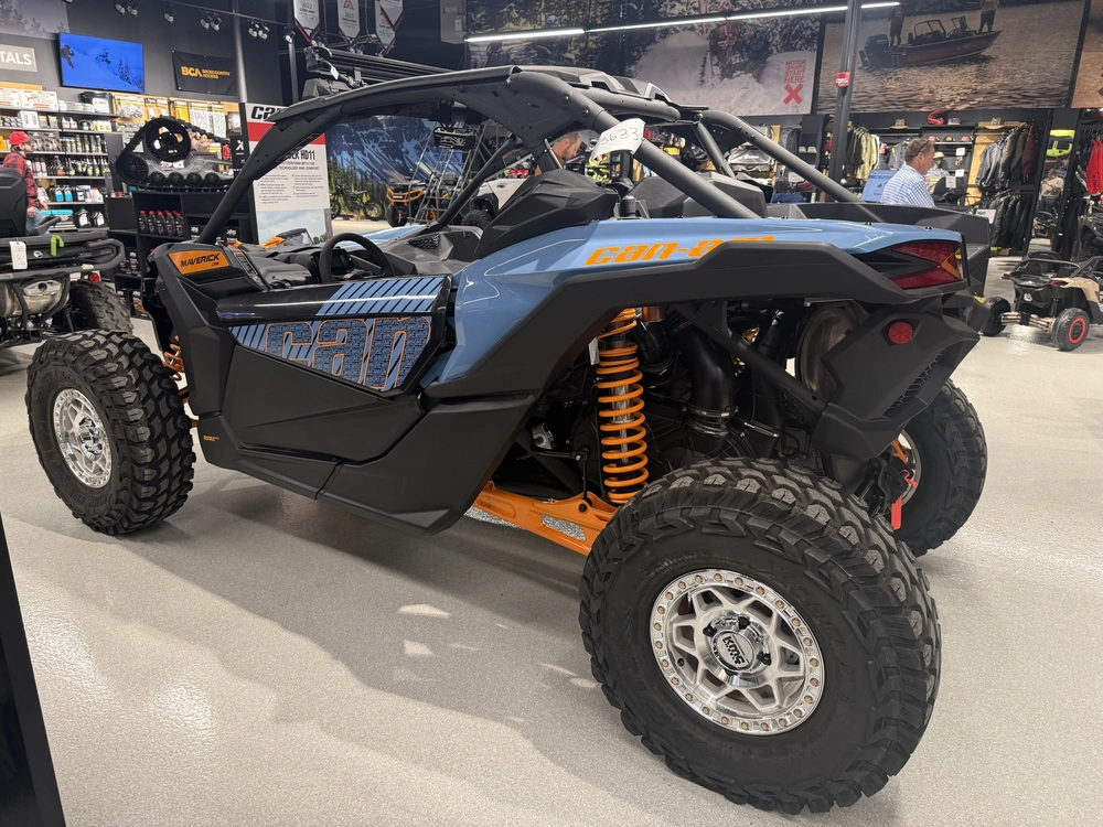 2026 Can-am Showtime Maverick Ds Turbo R 9dtc alt