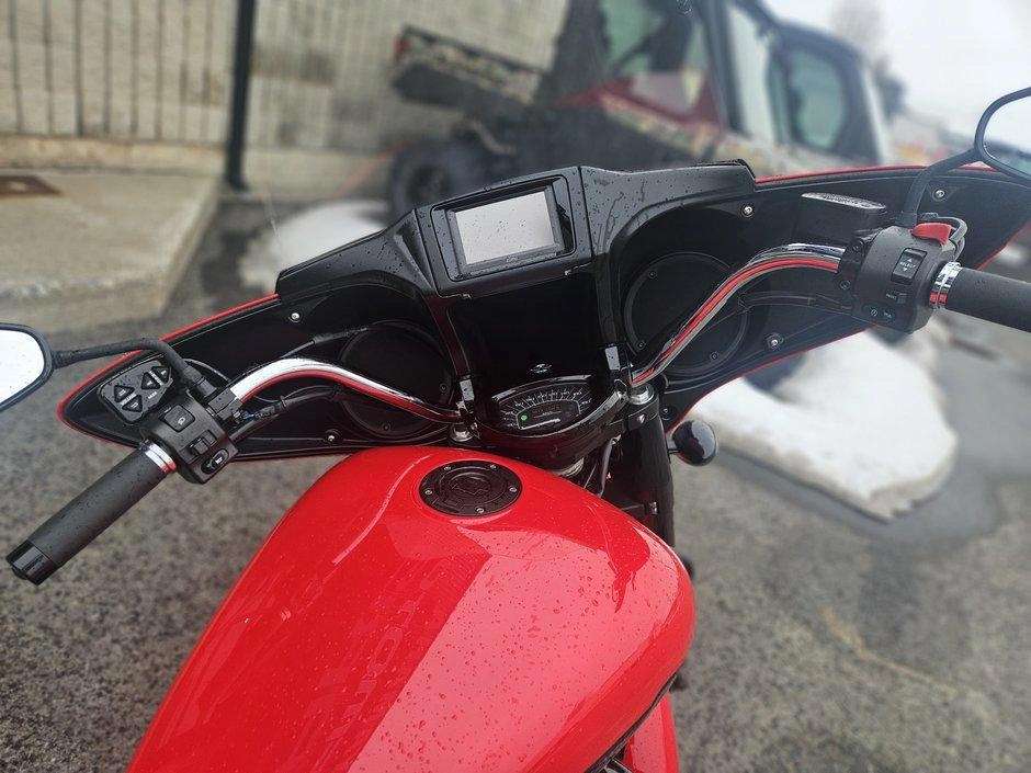 Yamaha Vstar 2015 alt