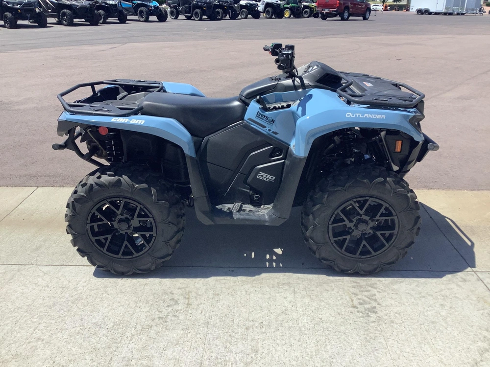 2025 Can-am Outlander Xt700 alt