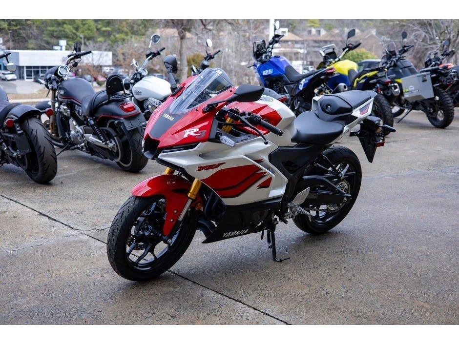 2026 Yamaha Yzf-r3 alt
