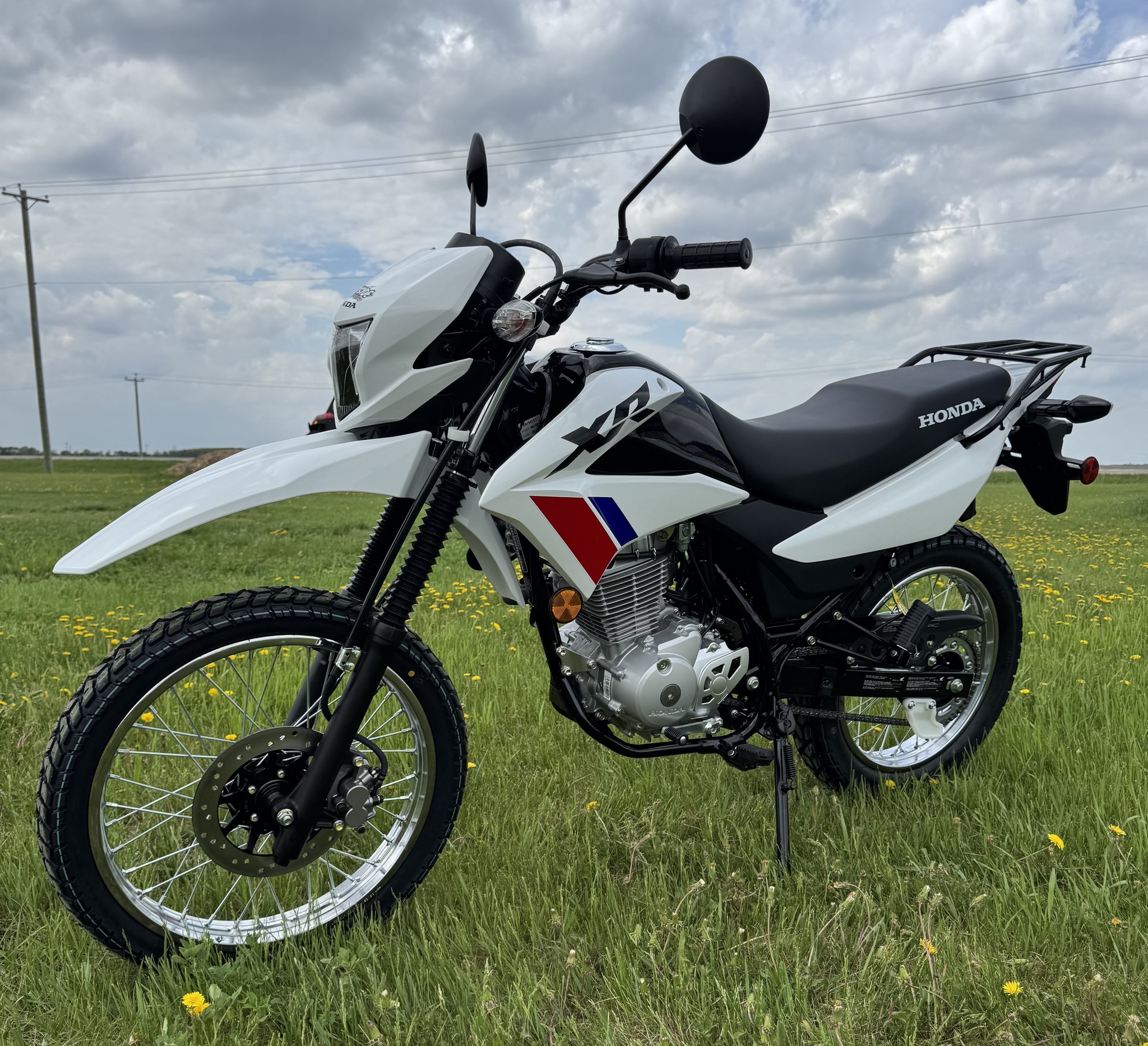2026 Honda XR150L thumbnail 3