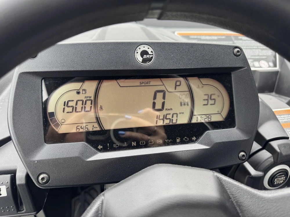 2025 Can-am Commander Xt 1000r alt