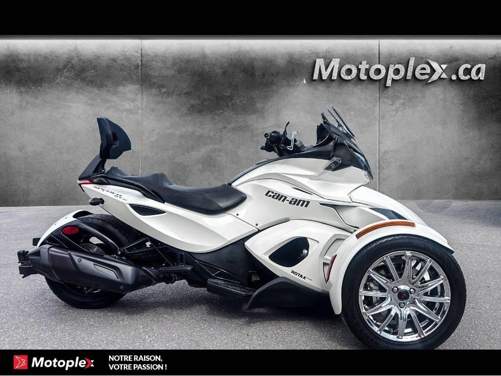 Can-am Spyder Sts Se5 2014 alt
