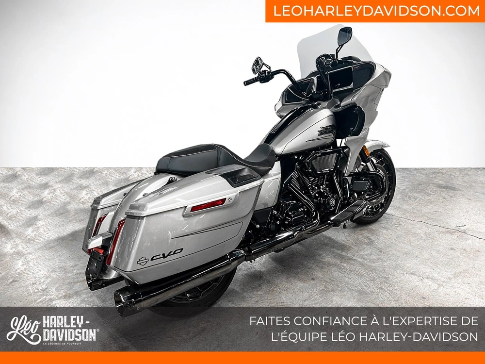 Harley-davidson Fltrxse Cvo Road Glide 2023 alt