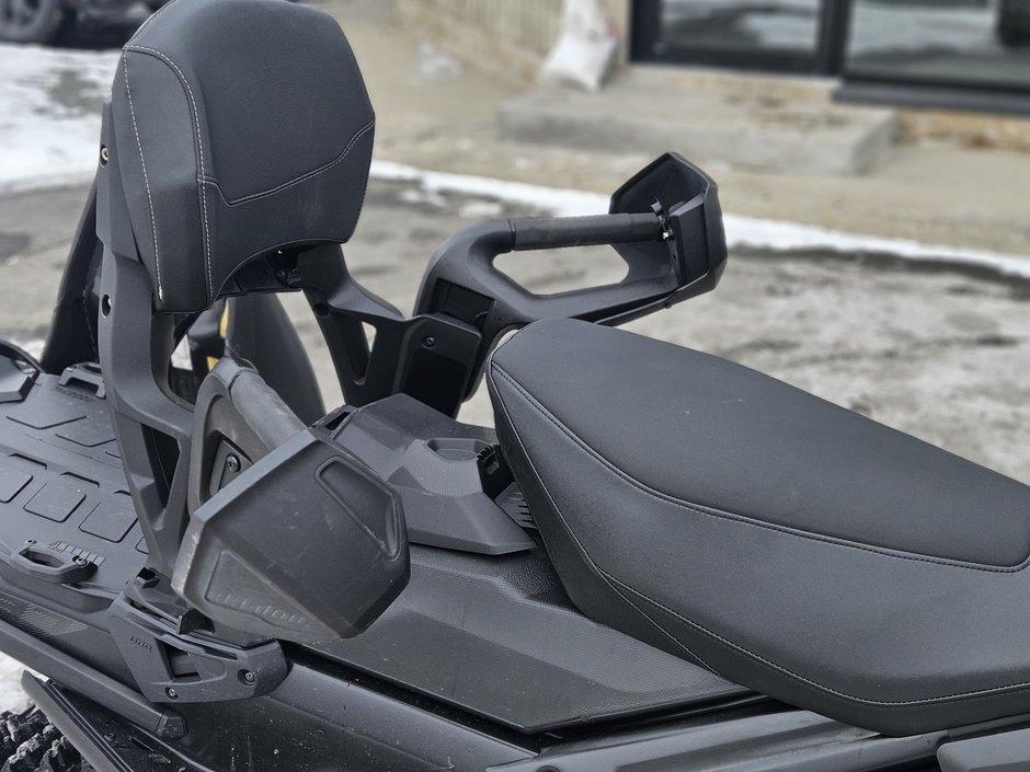 2026 Ski-Doo RENEGADE 900 ACE TURBO R thumbnail 5