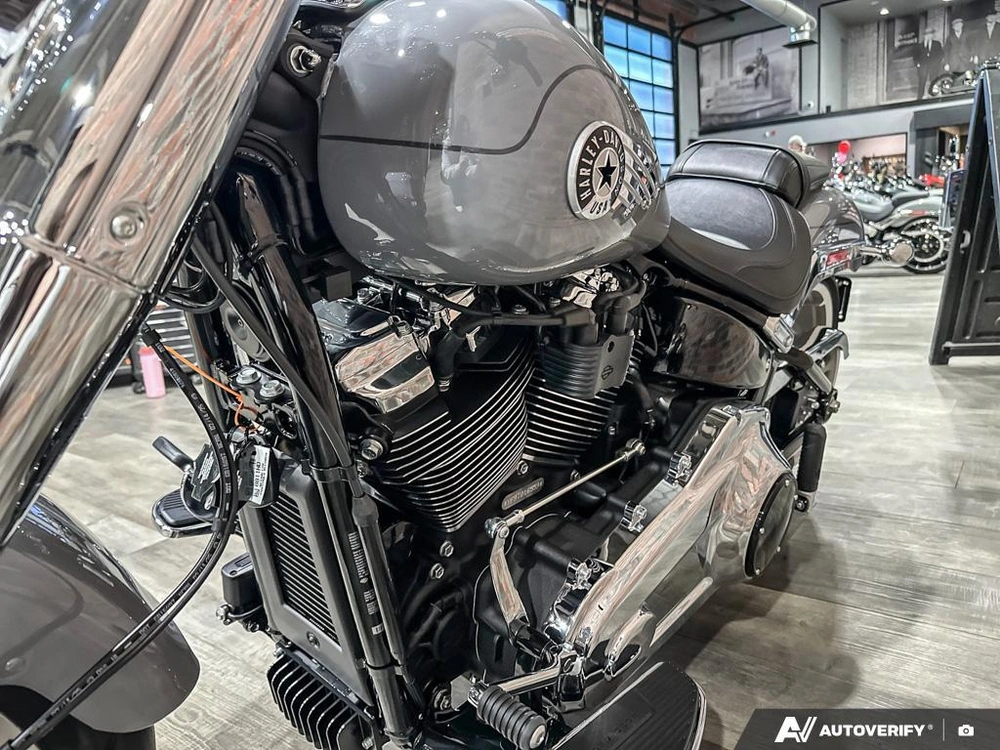 2026 Harley-davidson Fat Boy alt
