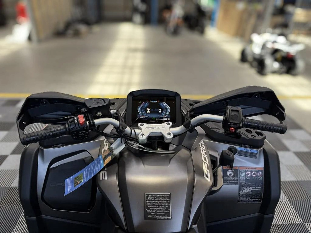 2026 Cfmoto Cforce 800 Touring alt