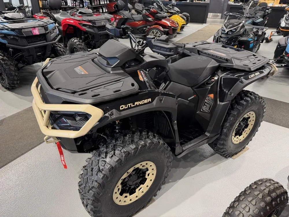 Can-am Outlander Backcountry 1000r 2026 alt