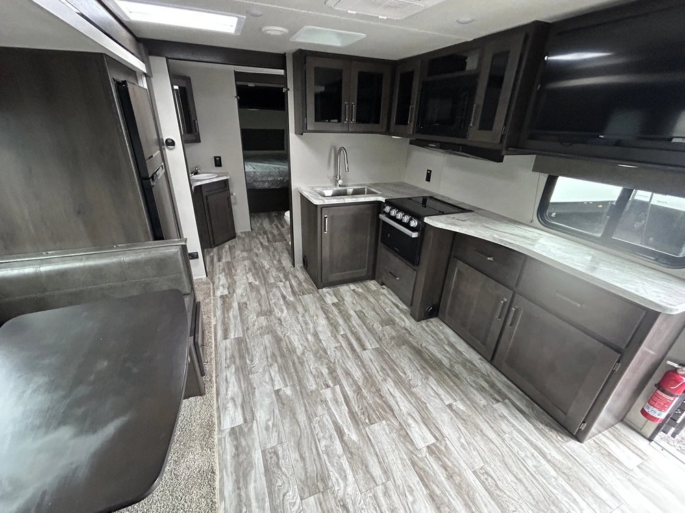2021 Grand Design Transcend 245rl alt