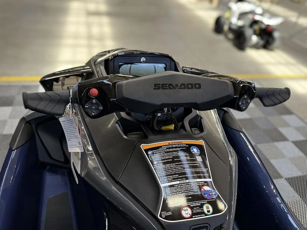 2026 Sea-doo Gtx™ 230 Ibr And Idf alt