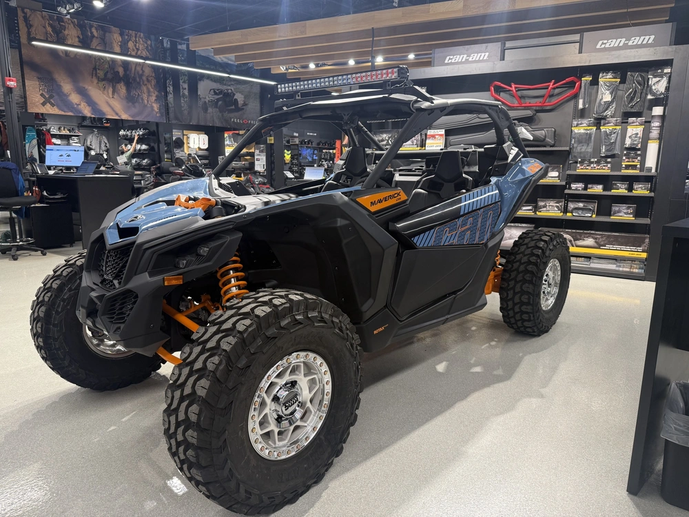 2026 Can-am Showtime Maverick Ds Turbo R 9dtc alt