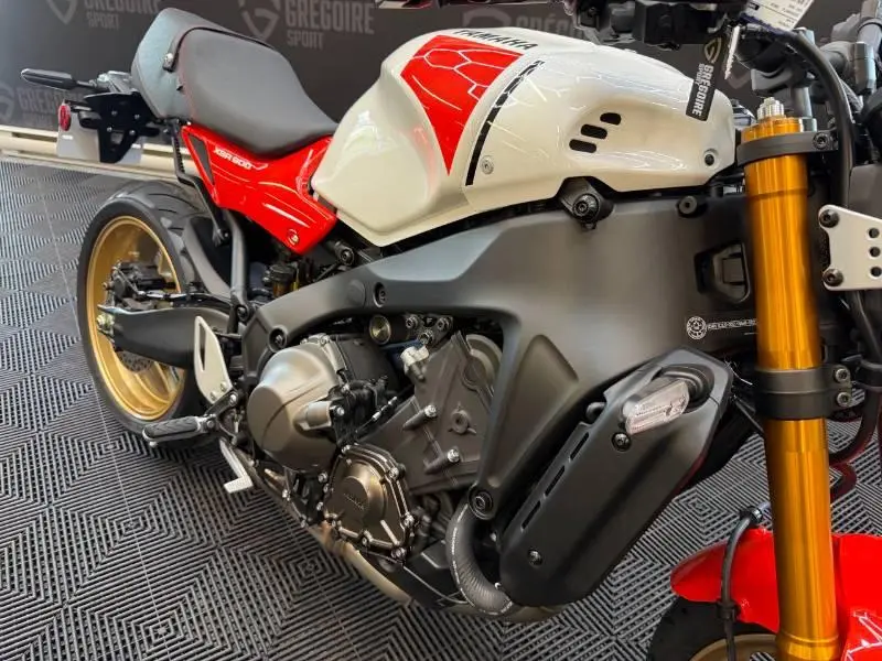 Yamaha XSR900 2026