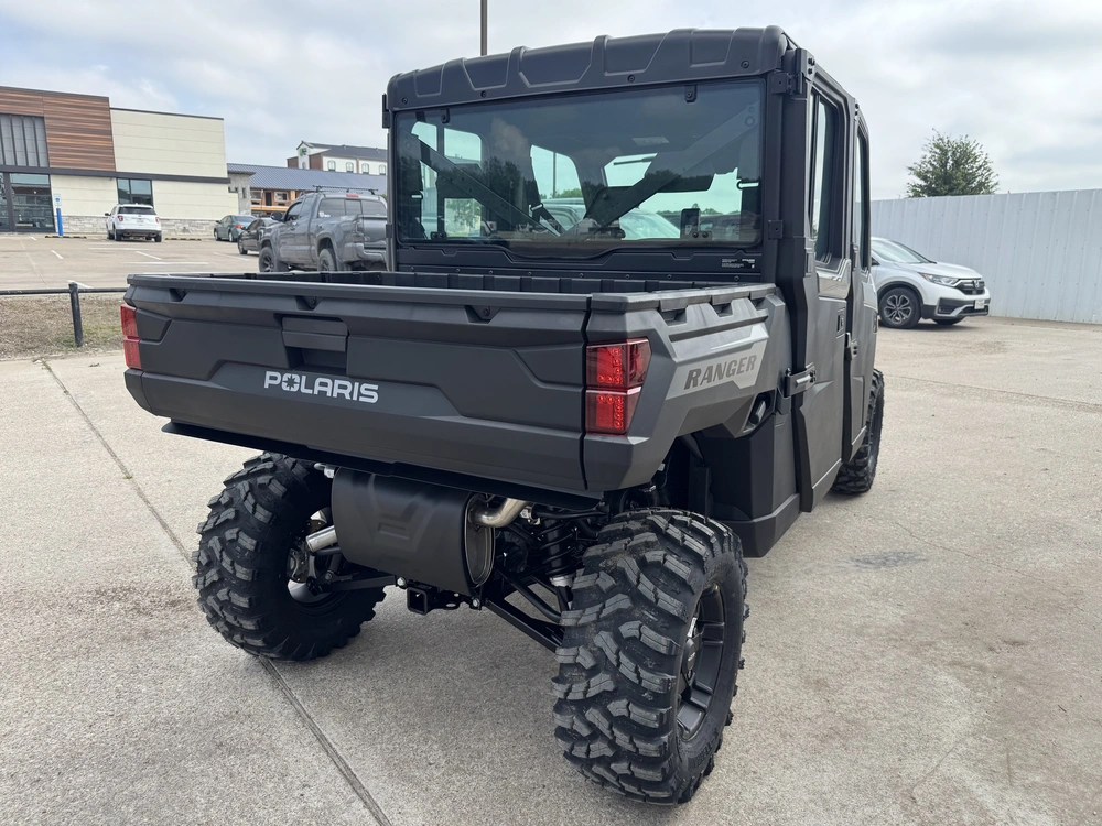 2027 Polaris Ranger Crew Xp 1000 Cab alt