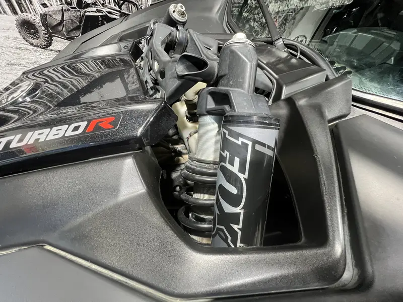 2018 Can-Am MAVERICK X3 XDS TURBO R **SUPER ÉQUIPÉ!!**