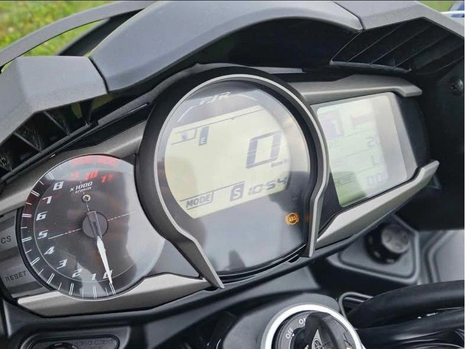 2026 Yamaha Fjr1300es alt